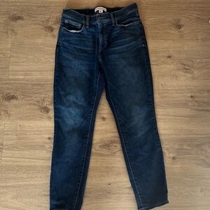 Lucky Brand Dark Blue Skinny Jeans size 8